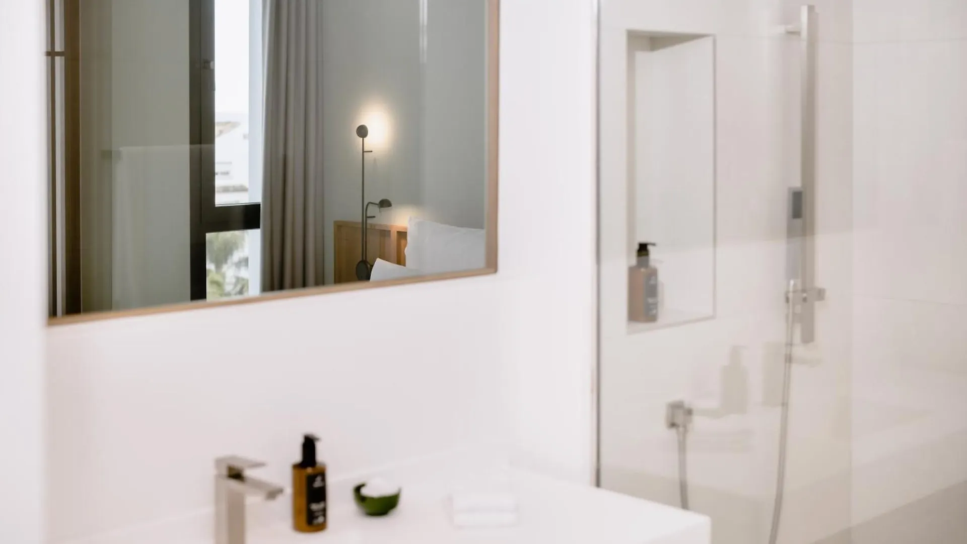 The Flag Hotel Marbella, Estepona Adult Recommended 4*,  スペイン